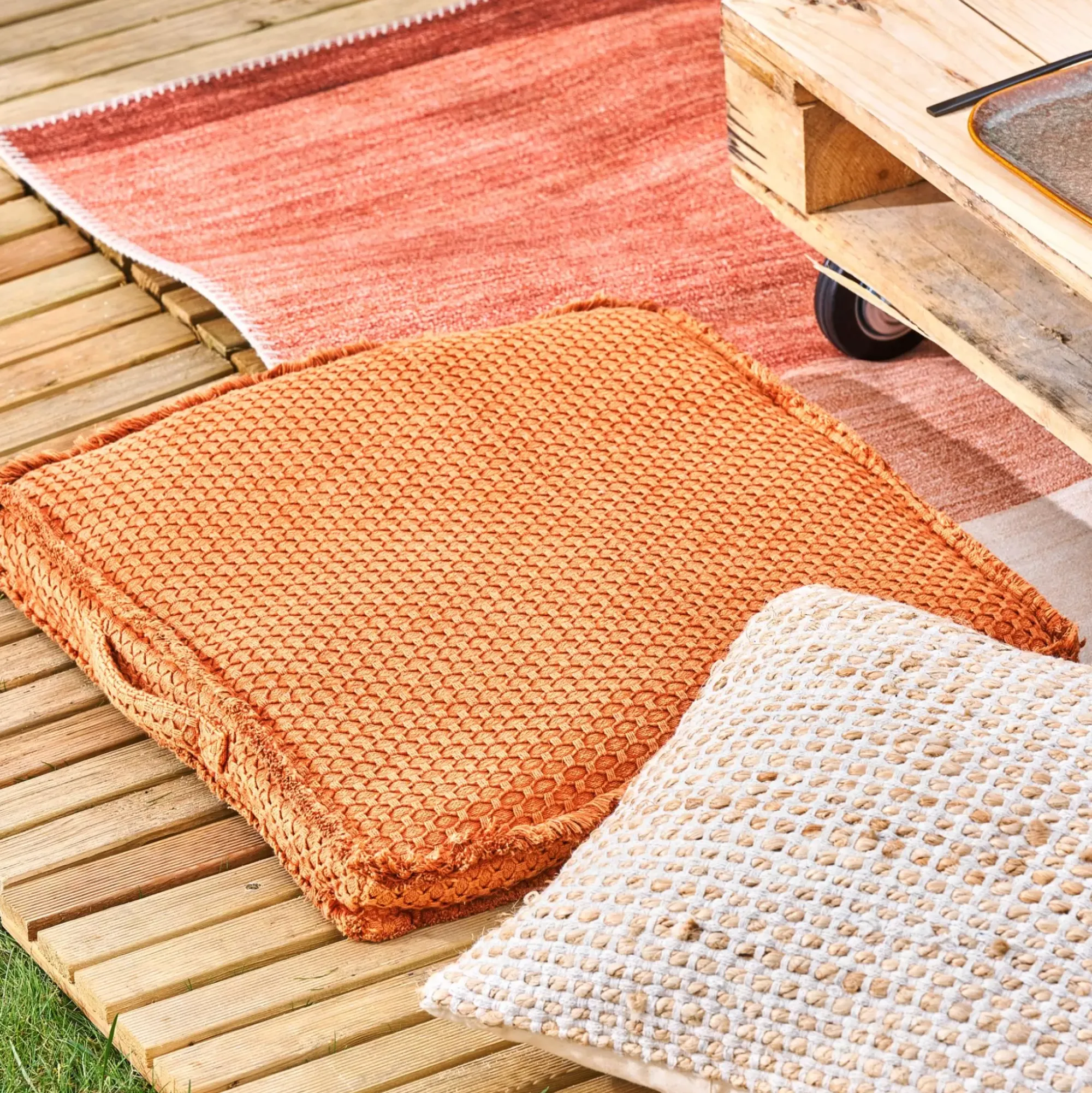 CASA Cojines|Cesar Cojin Colchon Terracota