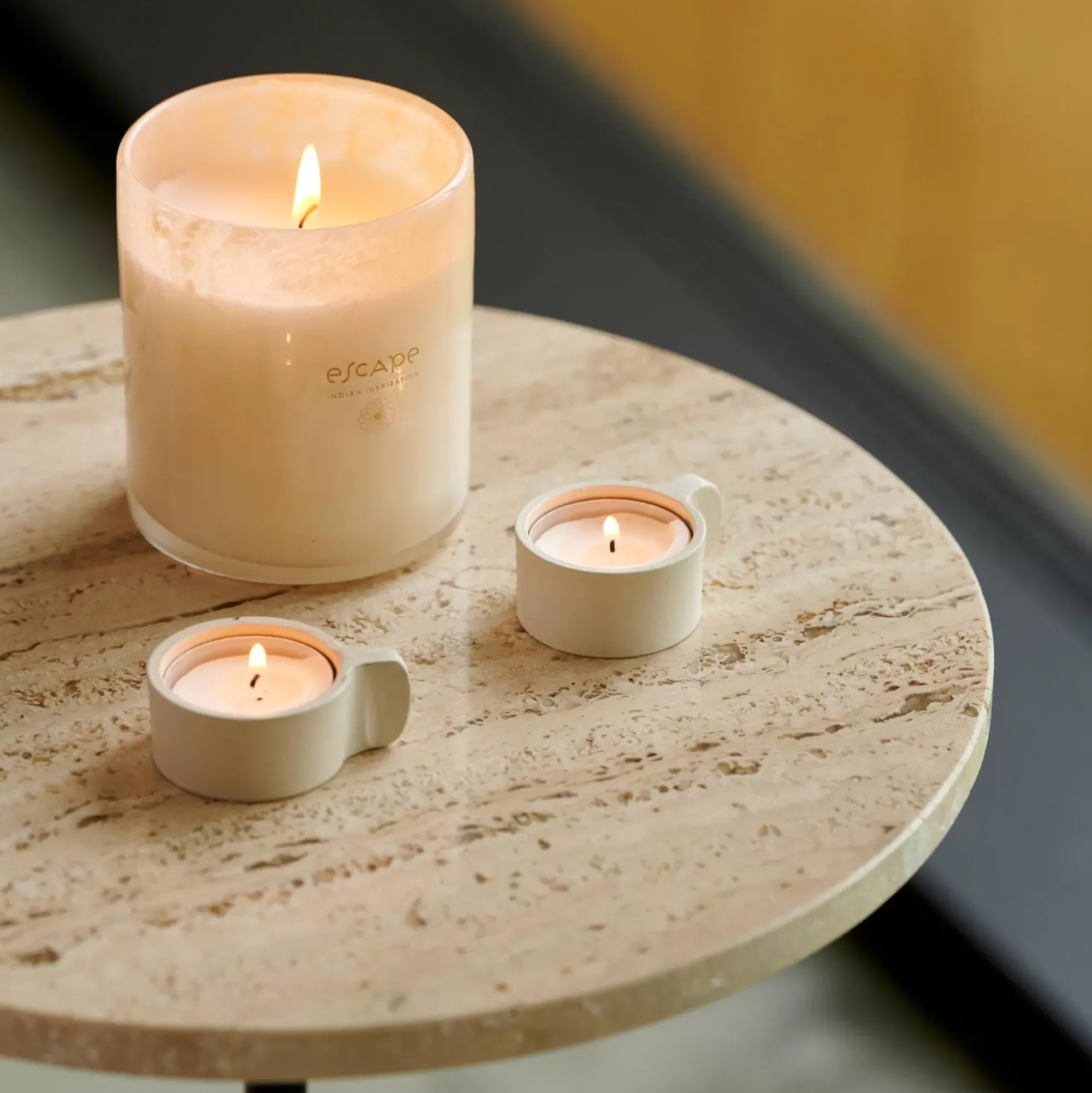 CASA Velas|Escape World Goa Vela Perfumada En Vaso Blanco, Color Rosa Viejo