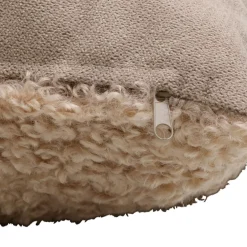 CASA Cojines|Hugo Cojin Beis