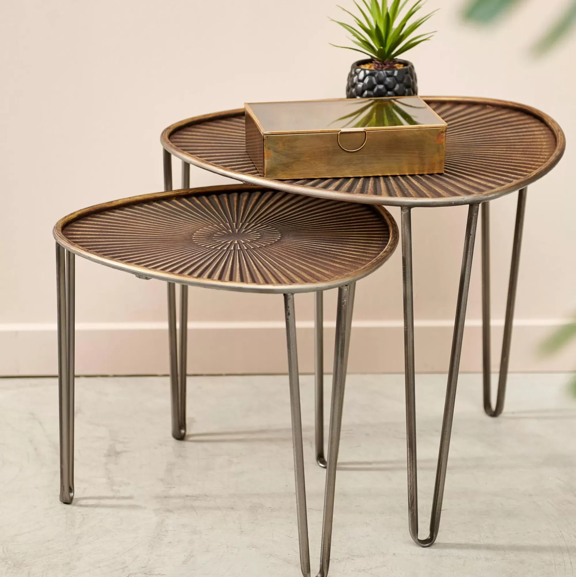 CASA Mesas Auxiliares|Ovo Mesas Auxiliares Juego De 2 38X38X35Cm/46.5X46.5X41Cm Plateado, Cobrizo